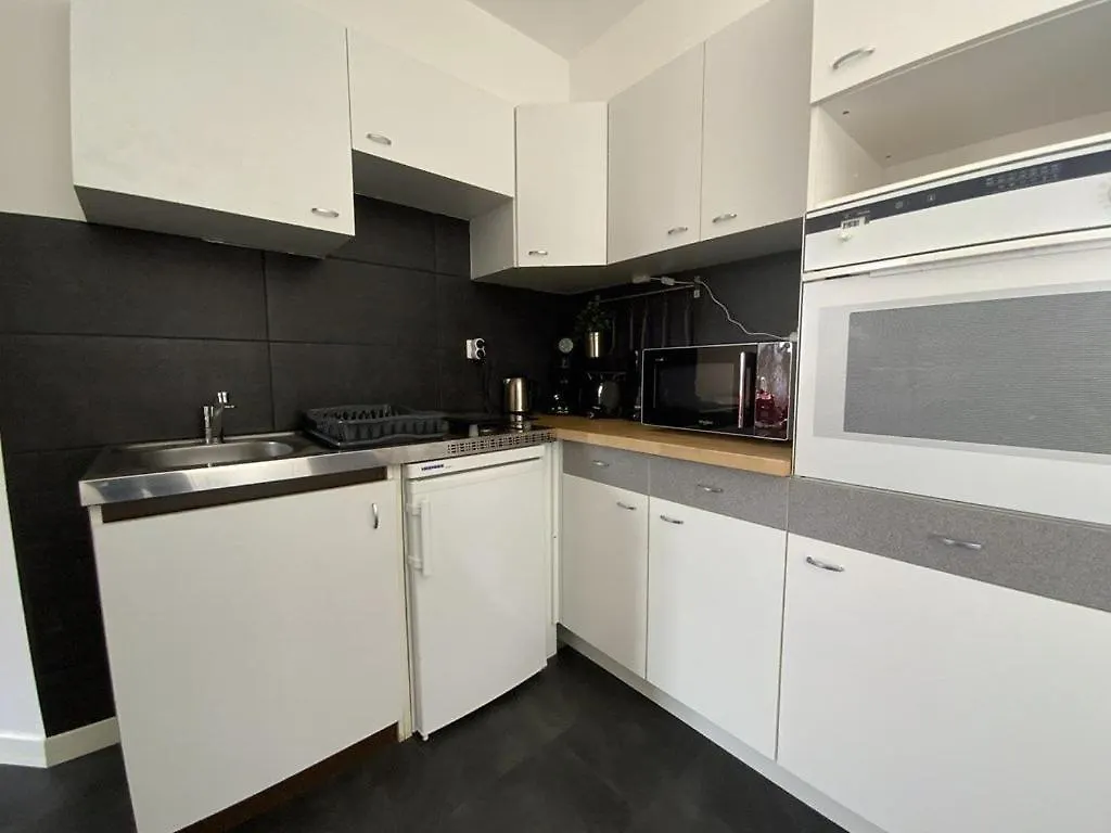 Apartment 653 - Appartement A Erquy, A 100M De La Plage Et Des Commerces France